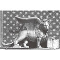ベニスの象徴は羽があり本をかかえたライオン（サンマルコ広場）
